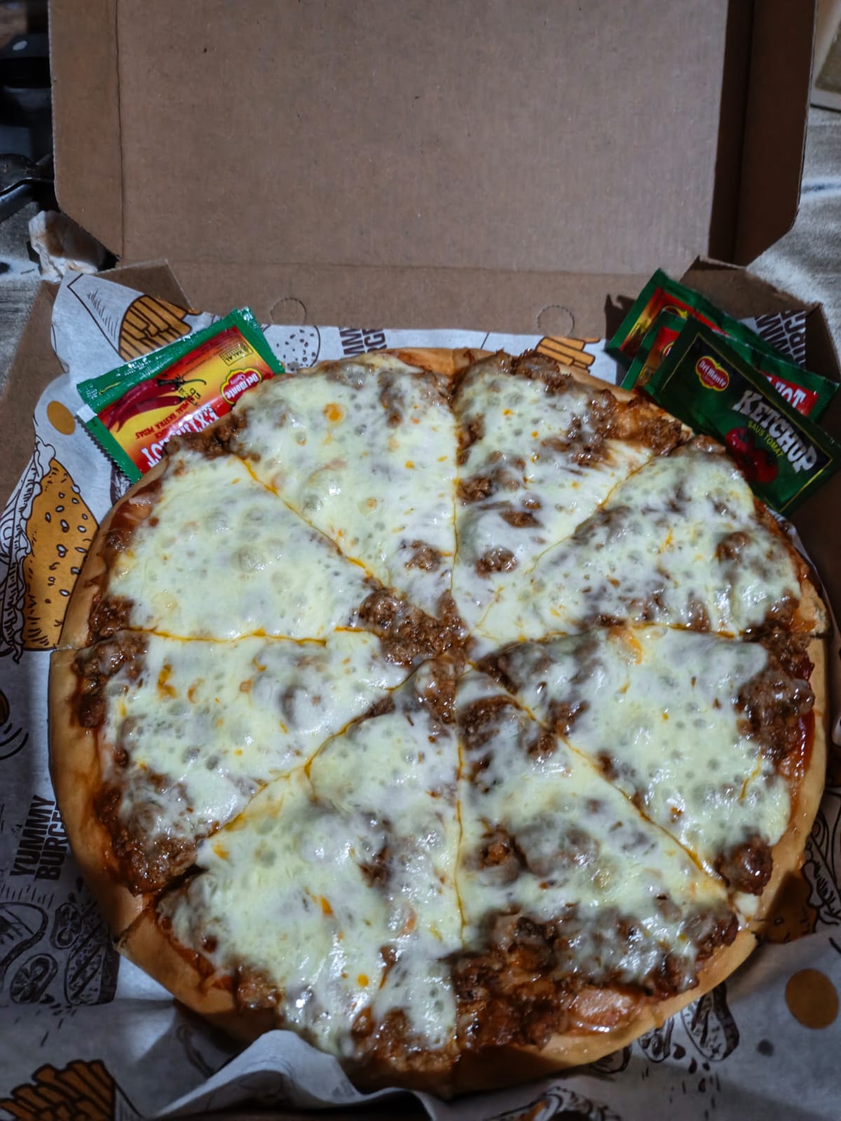 Pizza Daging Mozzarella